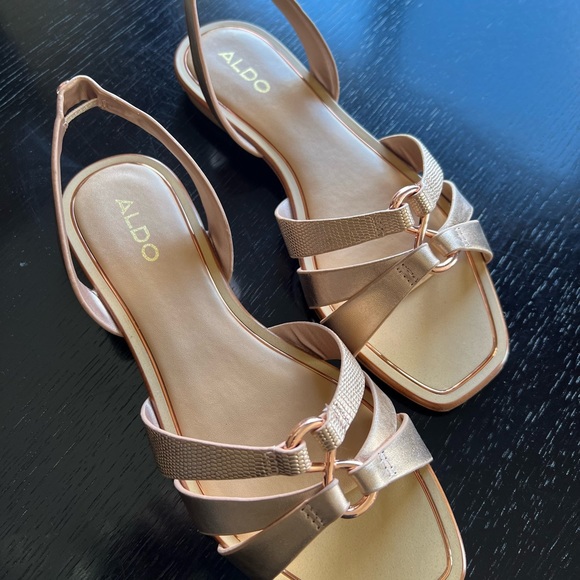 NWOT rose gold sandals - Picture 2 of 5